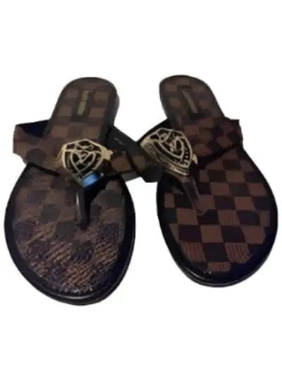 Women Thong Design Sandals LV