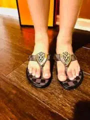 Women Thong Design Sandals LV