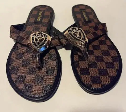 Women Thong Design Sandals LV